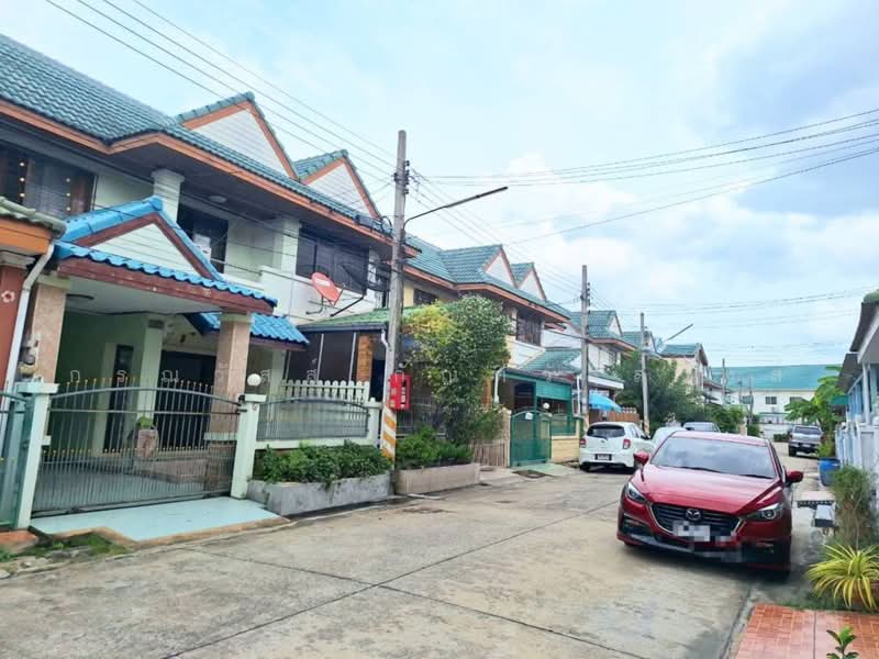 ขาย ทาวน์เฮ้าส์ หมู่บ้าน หงส์ประยูร 3 บางบัวทอง, Nonthaburi, Bang Rak Pattana, Bang Bua Thong, Nonthaburi, 3 Bedrooms, 90 sqm, Townhouse For Sale, by กรณวัสส์ กัณฑวัสส์วงส์, 500490511 - DDproperty.com
