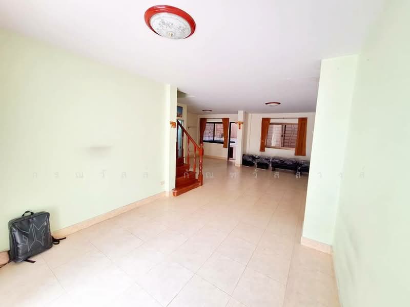 ขาย ทาวน์เฮ้าส์ หมู่บ้าน หงส์ประยูร 3 บางบัวทอง, Nonthaburi, Bang Rak Pattana, Bang Bua Thong, Nonthaburi, 3 Bedrooms, 90 sqm, Townhouse For Sale, by กรณวัสส์ กัณฑวัสส์วงส์, 500490511 - DDproperty.com