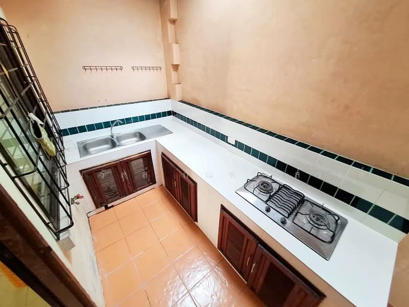 ขาย ทาวน์เฮ้าส์ หมู่บ้าน หงส์ประยูร 3 บางบัวทอง, Nonthaburi, Bang Rak Pattana, Bang Bua Thong, Nonthaburi, 3 Bedrooms, 90 sqm, Townhouse For Sale, by กรณวัสส์ กัณฑวัสส์วงส์, 500490511 - DDproperty.com