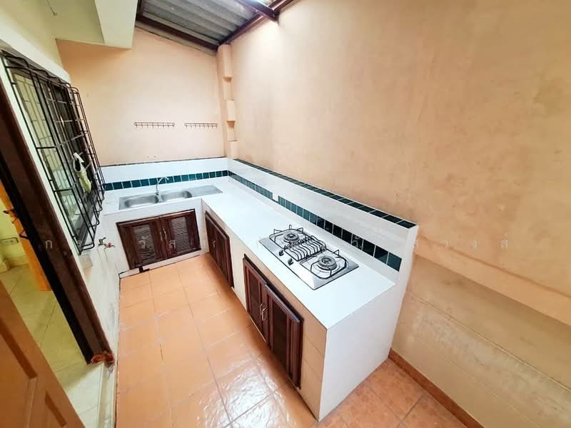 ขาย ทาวน์เฮ้าส์ หมู่บ้าน หงส์ประยูร 3 บางบัวทอง, Nonthaburi, Bang Rak Pattana, Bang Bua Thong, Nonthaburi, 3 Bedrooms, 90 sqm, Townhouse For Sale, by กรณวัสส์ กัณฑวัสส์วงส์, 500490511 - DDproperty.com