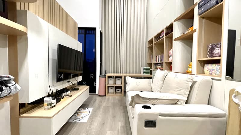 SOHO Bangkok Ratchada, Bangkok, 74 Pracha Rat Bamphen Rd, Huai Khwang, Bangkok, 1 Bedroom, 37 sqm, Condo For Sale, by HOME Real Estate Service, 500490519 - DDproperty.com