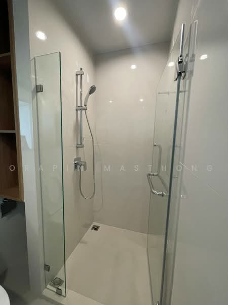 NUE Noble Centre Bangna, Bangkok, Bangna-Trad Road, Bang Na, Bangkok, 1 Bedroom, 24 sqm, Condo For Rent, by Orapin Masthong, 500490524 - DDproperty.com