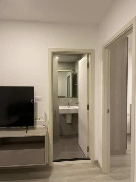 Elio Sathorn-Wutthakat, Bangkok, Kanlapaphruek Road, Bangko, Chom Thong, Bangkok, 1 Bedroom, 31 sqm, Condo For Rent, by คุณ ภัทกฤศ, 500490527 - DDproperty.com