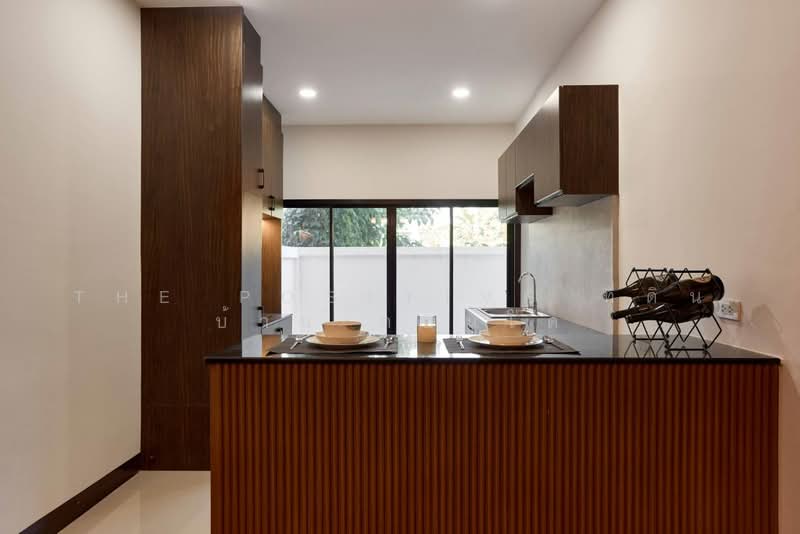 4-Storey Townhome – Chang Phueak, Near Chiang Mai Government Center, Chiang Mai, Chang Phuak, Muang Chiang Mai, Chiang Mai, 4 Bedrooms, 317 sqm, Townhouse For Sale, by The Positive ที่ดิน บ้าน คอนโด, 500490532 - DDproperty.com