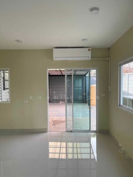 Townhouse for Sale / Rent | Villette Lite Pattanakarn 38 | 4-Car Parking (SPSSR358), Bangkok, พัฒนาการ 38, Suan Luang, Bangkok, 3 Bedrooms, 180 sqm, Townhouse For Rent, by Khun Poon, 500490534 - DDproperty.com