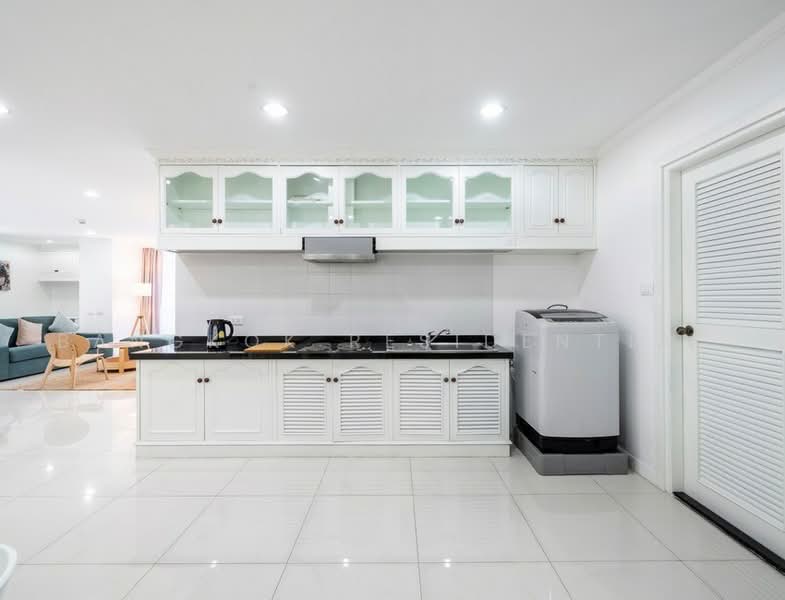 Supalai Place Sukhumvit 39, Bangkok, 175-179 Soi Sukhumvit 39 Sukhumvit Road, Khlong Tan Nua, Watthana, Bangkok, 2 Bedrooms, 138 sqm, Condo For Rent, by Bangkok Residential, 500490538 - DDproperty.com