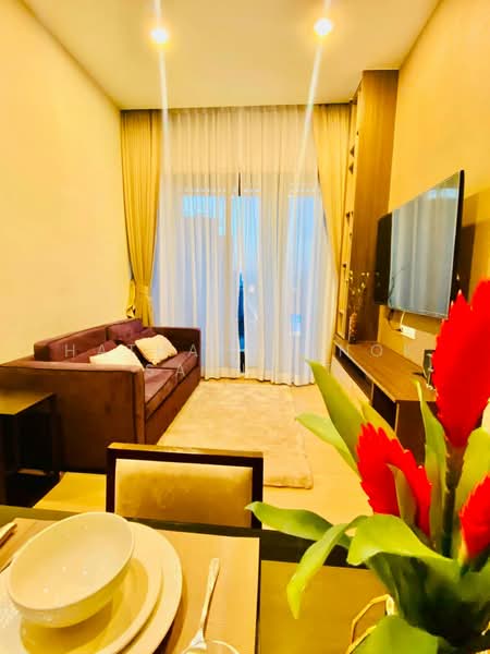 The Capital Ekamai-Thonglor, Bangkok, 2898 New Petchaburi Rd, Bang Kapi, Huai Khwang, Bangkok, 2 Bedrooms, 54 sqm, Condo For Rent, by Hathaichanok Saenset, 500490560 - DDproperty.com