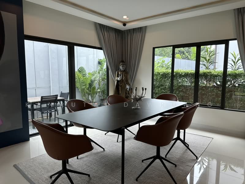 Burasiri Pattanakarn, Bangkok, New Pattanakarn Road, Prawet, Bangkok, 4 Bedrooms, 257 sqm, Single Detached House For Sale, by Kanrutai Dawruang, 500490583 - DDproperty.com