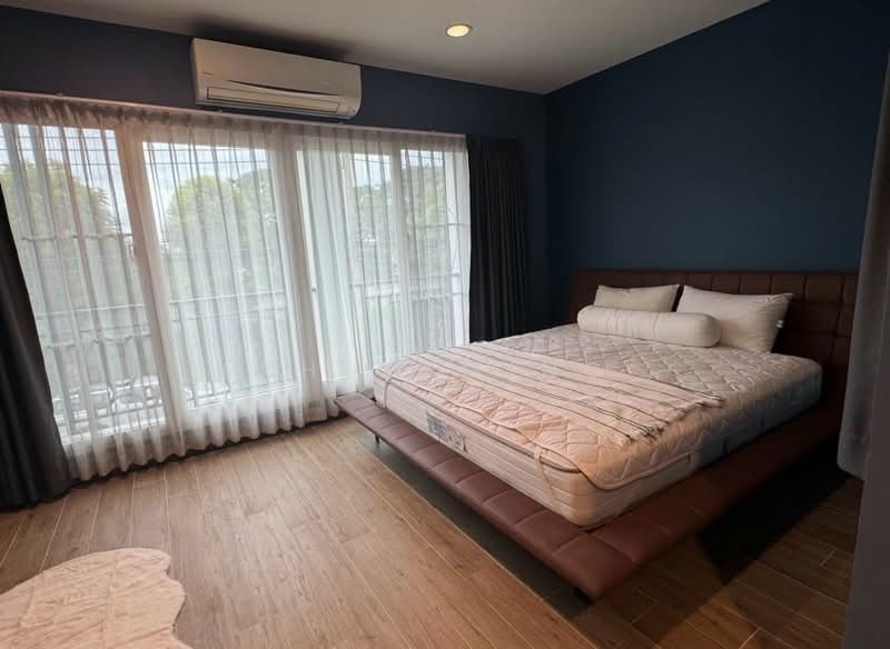 Baan Klang Muang Rama 9 (Motorway), Bangkok, New Bangkok-Chonburi Road, Suan Luang, Bangkok, 2 Bedrooms, 150 sqm, Single Detached House For Rent, by Khun Ming, 500490588 - DDproperty.com