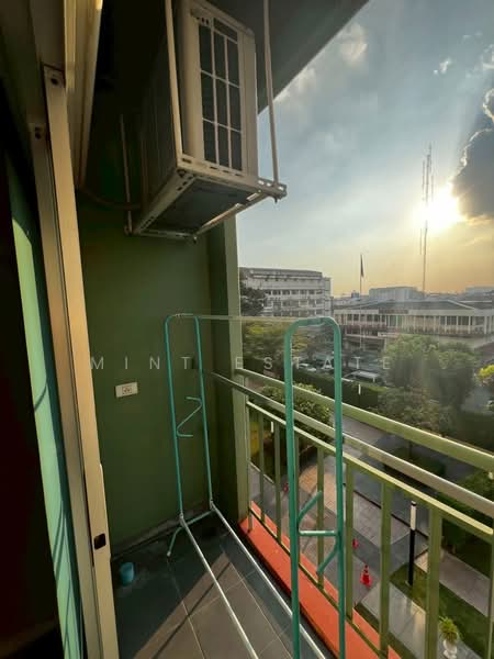Lumpini Park Phetkasem 98, Bangkok, 98 Petchkasem Road, Bang Kae Nua, Bang Khae, Bangkok, Studio, 23 sqm, Condo For Sale, by Mint Estate, 500490597 - DDproperty.com