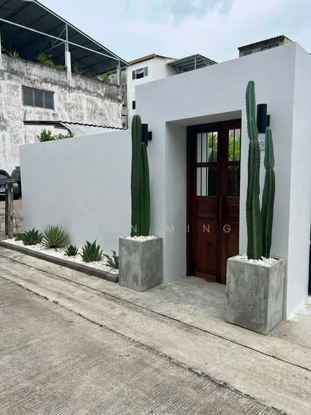 NEWLY RENOVATED LUXURY HOUSE FOR RENT | PATTANAKARN SOI 5 (SPSMG160), Bangkok, พัฒนาการ 5, Suan Luang, Bangkok, 3 Bedrooms, 185 sqm, Single Detached House For Rent, by Khun Ming, 500490637 - DDproperty.com