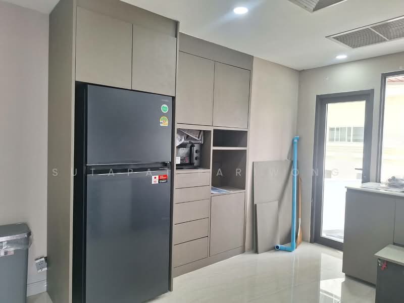 Le Raffine Sukhumvit 24, Bangkok, Soi Sukhumvit 24, Khong Tan, Khlong Toei, Bangkok, 4 Bedrooms, 371 sqm, Condo For Rent, by Sutapat Pariwong, 500490640 - DDproperty.com