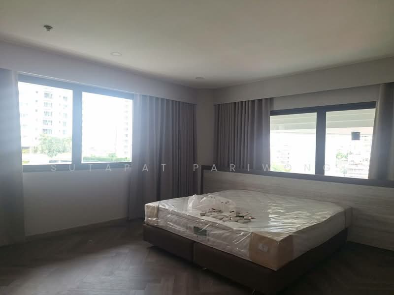 Le Raffine Sukhumvit 24, Bangkok, Soi Sukhumvit 24, Khong Tan, Khlong Toei, Bangkok, 4 Bedrooms, 371 sqm, Condo For Rent, by Sutapat Pariwong, 500490640 - DDproperty.com