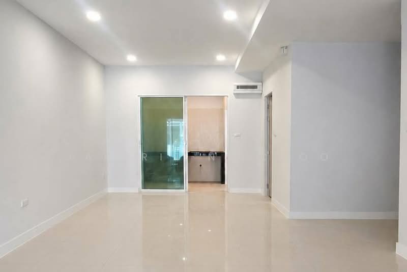 The Metro Rama 9, Bangkok, Soi 3/2, Prawet, Bangkok, 3 Bedrooms, 160 sqm, Townhouse For Sale, by Jakkrit Nilchoo, 500490644 - DDproperty.com