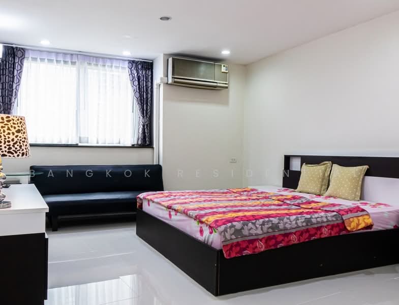 President Park Sukhumvit 24, Bangkok, 99 Sukhumvit 24 Alley, Khlongtoei Nua, Watthana, Bangkok, 3 Bedrooms, 265 sqm, Condo For Rent, by Bangkok Residential, 500490659 - DDproperty.com