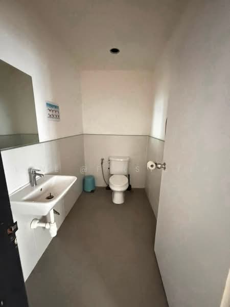 4.5-Storey Townhome, Near BTS Phrom Phong, Bangkok, Khong Tan, Khlong Toei, Bangkok, , 200 sqm, Shophouse For Rent, by LINE @firststep, 500490668 - DDproperty.com
