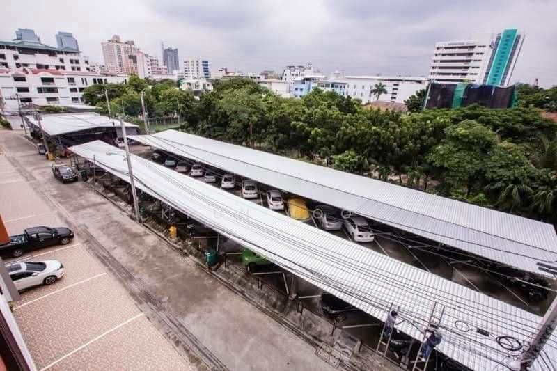 ให้เช่า โฮมออฟฟิศ 4 ชั้น จอดรถได้กว่า 100 คัน ทำเลรัชดา (SPSSR359), กรุงเทพ, รัชดาภิเษก, ดินแดง, กรุงเทพ, 308 ตร.ม., ตึกแถว-อาคารพาณิชย์ ให้เช่า, โดย Khun Poon, 500490686 - DDproperty.com