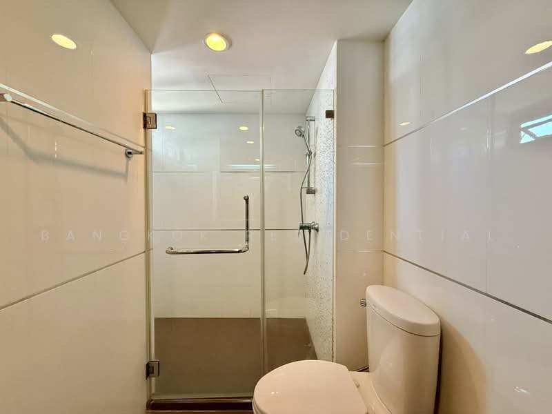 Asa Garden, Bangkok, 46-48 Soi Sukhumvit 24, Khong Tan, Khlong Toei, Bangkok, 3 Bedrooms, 300 sqm, Apartment For Rent, by Bangkok Residential, 500490689 - DDproperty.com