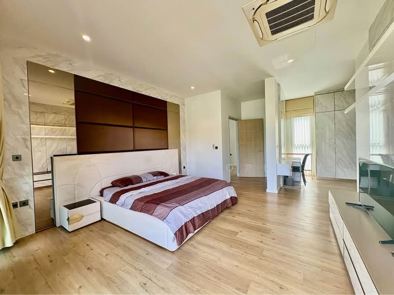 10R0545 Pool villa for rent 4 bedroom 5 bathroom 160,000/month at muang have fully furnished, Phuket, Ratsada, Muang Phuket, Phuket, 4 Bedrooms, 320 sqm, Villa For Rent, by PK LIFE Property, 500490692 - DDproperty.com