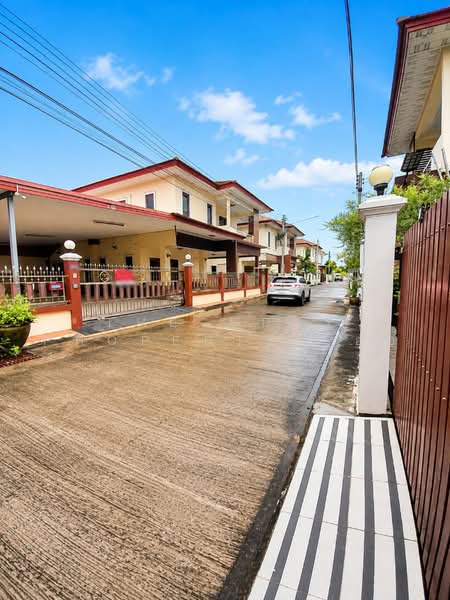 หมู่บ้านสรรเสริญวิลล่า ราชบุรี, Ratchaburi, Khu Bua, Muang Ratchaburi, Ratchaburi, 5 Bedrooms, 150 sqm, Single Detached House For Sale, by The Best Property อุ๋ย, 500490724 - DDproperty.com