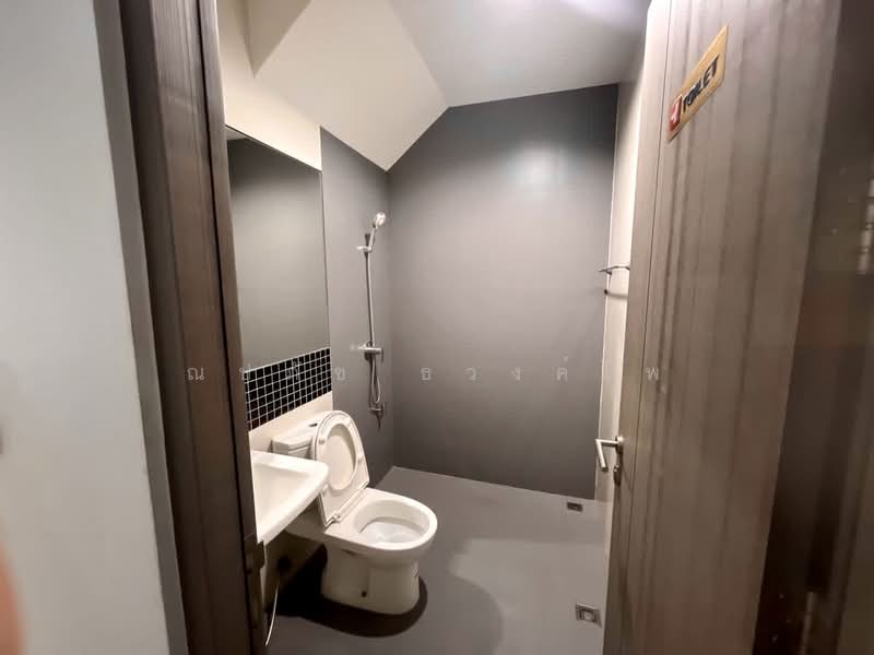 For Rent,Home office with private elevators, The Pride Sukhumvit 77, Bangkok, On Nut, Suan Luang, Bangkok, , 760 sqm, Office Space For Rent, by ณปภัช ธวงค์ไพ, 500490744 - DDproperty.com