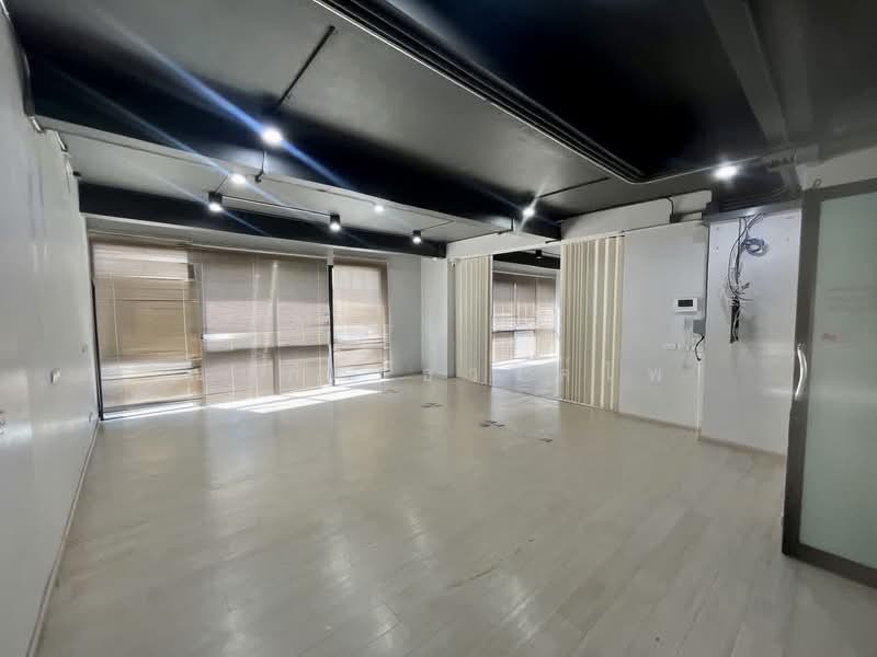 For Rent,Home office with private elevators, The Pride Sukhumvit 77, Bangkok, On Nut, Suan Luang, Bangkok, , 760 sqm, Office Space For Rent, by ณปภัช ธวงค์ไพ, 500490744 - DDproperty.com