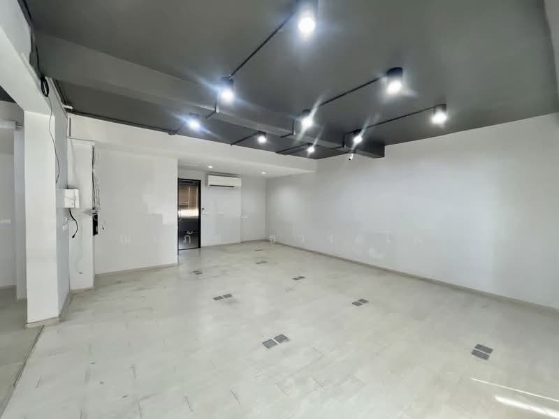 For Rent,Home office with private elevators, The Pride Sukhumvit 77, Bangkok, On Nut, Suan Luang, Bangkok, , 760 sqm, Office Space For Rent, by ณปภัช ธวงค์ไพ, 500490744 - DDproperty.com