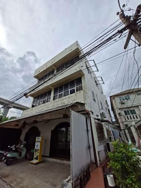 ตึกเเถว ซอย เทพทวี2, Bangkok, ศรีนครินทร์, Suan Luang, Bangkok, , 200 sqm, Shophouse For Sale, by Super B Estate Co., Ltd, 500490759 - DDproperty.com