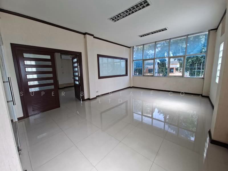 ตึกเเถว ซอย เทพทวี2, กรุงเทพ, ศรีนครินทร์, สวนหลวง, กรุงเทพ, 200 ตร.ม., ตึกแถว-อาคารพาณิชย์ ขาย, โดย Super B Estate Co., Ltd, 500490759 - DDproperty.com