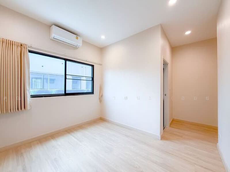 Verve Ramkhamhaeng-Wongwaen, Bangkok, Ratpattana Saphan Sung, Saphan Sung, Bangkok, 3 Bedrooms, 123 sqm, Townhouse For Sale, by คุณรุ่งนภา ศาสนะ (ออย), 500490780 - DDproperty.com