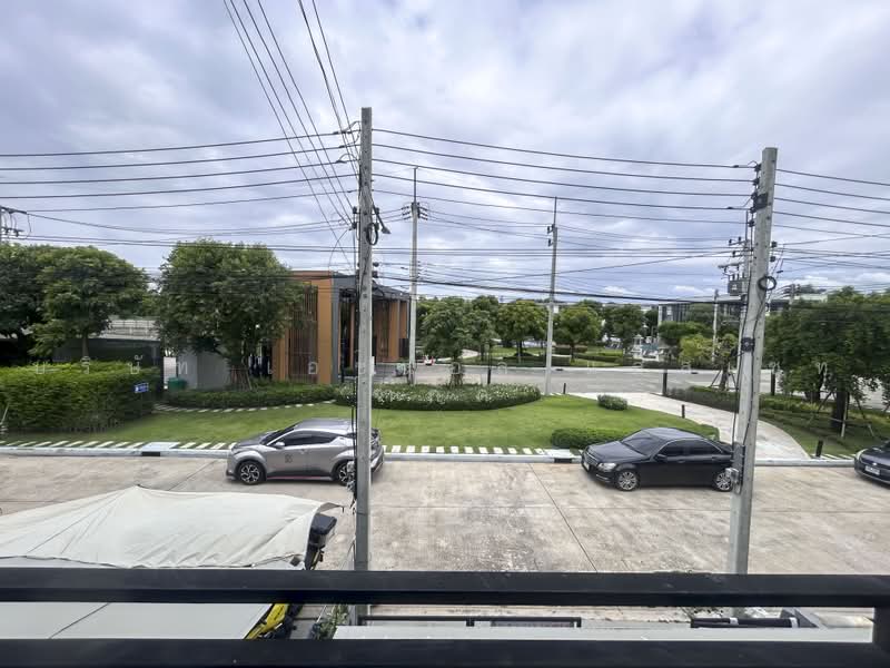 Pleno Ratchapruek-Chaengwattana, Pathum Thani, O Bo Cho Rim Khan Khlong Ko Kriang Road, Bang Khu Wat, Muang Pathum Thani, Pathum Thani, 3 Bedrooms, 120 sqm, Townhouse For Sale, by บริษัท เอชแอล แอสเซท จำกัด, 500490788 - DDproperty.com