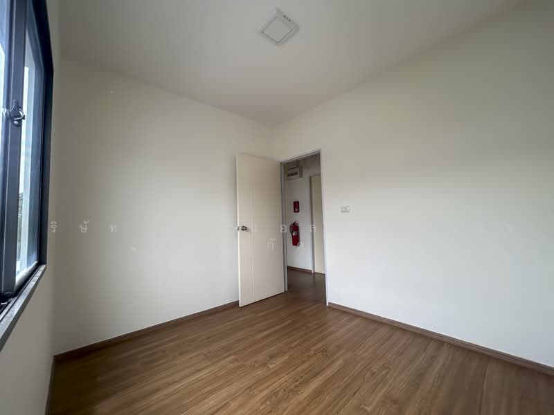 Pleno Ratchapruek-Chaengwattana, Pathum Thani, O Bo Cho Rim Khan Khlong Ko Kriang Road, Bang Khu Wat, Muang Pathum Thani, Pathum Thani, 3 Bedrooms, 120 sqm, Townhouse For Sale, by บริษัท เอชแอล แอสเซท จำกัด, 500490788 - DDproperty.com