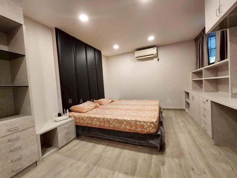 Premier Condominium : พรีเมียร์ คอนโดมิเนียม, กรุงเทพ, ถนนสุขุมวิท 24, คลองตัน, คลองเตย, กรุงเทพ, 121 ตร.ม., คอนโด ขาย, โดย Frank Arnon, 500490802 - DDproperty.com