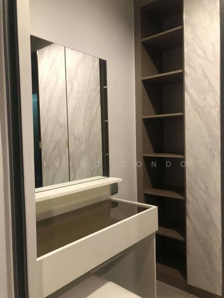 Life Ladprao, Bangkok, 992 Ladprao Road, Jom Phon, Chatuchak, Bangkok, 1 Bedroom, 35 sqm, Condo For Rent, by Living Condo, 500490805 - DDproperty.com