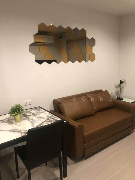 Life Ladprao, Bangkok, 992 Ladprao Road, Jom Phon, Chatuchak, Bangkok, 1 Bedroom, 35 sqm, Condo For Rent, by Living Condo, 500490805 - DDproperty.com