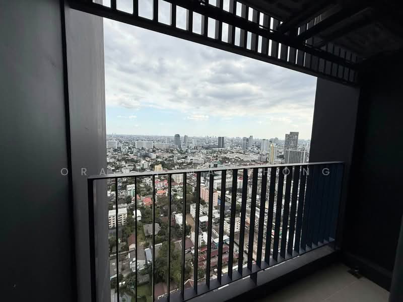 Life Ladprao Valley, Bangkok, Phaholyothin Road, Jom Phon, Chatuchak, Bangkok, 1 Bedroom, 35 sqm, Condo For Rent, by Orapin Masthong, 500490818 - DDproperty.com