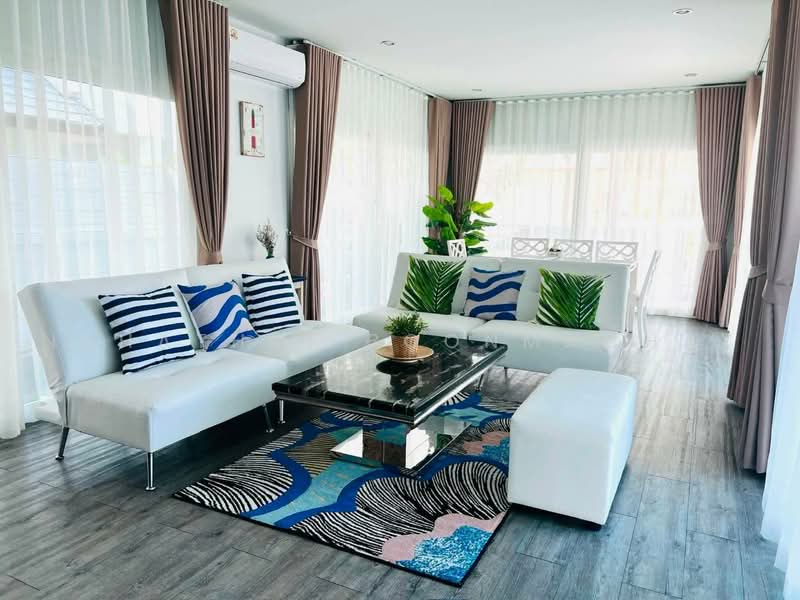 Seabreeze Pool Villa 32, Chon Buri (Pattaya), Nong Pru, Bang Lamung (Pattaya), Chon Buri (Pattaya), 3 Bedrooms, 250 sqm, Single Detached House For Sale, by Nahathai Boonmachay, 500490840 - DDproperty.com