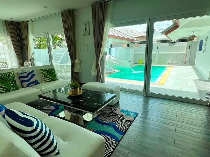 Seabreeze Pool Villa 32, Chon Buri (Pattaya), Nong Pru, Bang Lamung (Pattaya), Chon Buri (Pattaya), 3 Bedrooms, 250 sqm, Single Detached House For Sale, by Nahathai Boonmachay, 500490840 - DDproperty.com