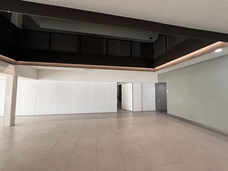 Space for rent Ekkamai, Sukhumvit, Bangkok, Khlong Tan Nua, Watthana, Bangkok, , 140 sqm, Retail Space For Rent, by Sumitara Sampattavanija, 500490871 - DDproperty.com