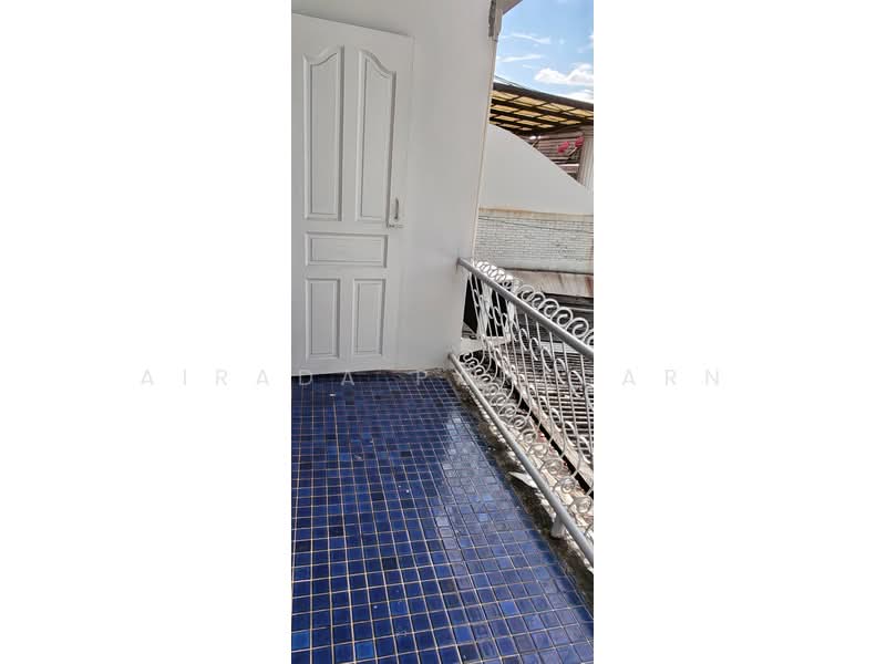 My house is in Charoen, Inthamara 41, Bangkok, Din Daeng, Bangkok, 3 Bedrooms, 184 sqm, Townhouse For Rent, by Airada Parasarn, 500490876 - DDproperty.com