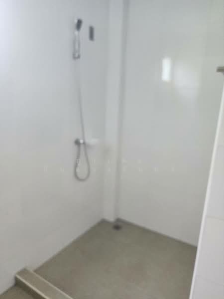 ซอยสุคธสวัสดิ์ 16, Bangkok, Lat Phrao, Bangkok, 3 Bedrooms, 250 sqm, Semi-Detached House (Twin House) For Rent, by ภูวเดช ถิ่นดวงจันทร์, 500490885 - DDproperty.com