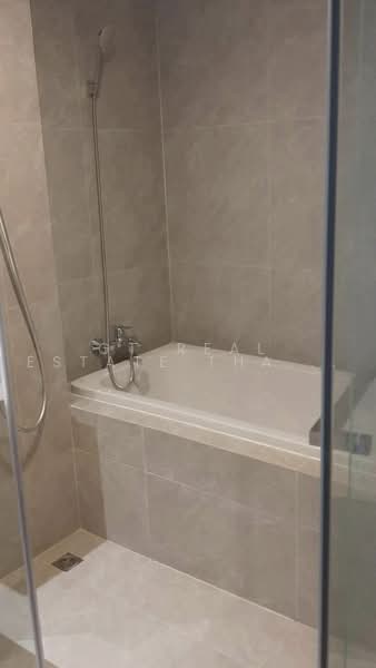Piya Apartment Sukhumvit 15, Bangkok, 99 Sukhumvit 15, Khlongtoei Nua, Watthana, Bangkok, 2 Bedrooms, 99 sqm, Condo For Rent, by GT Real Estate Thailand, 500490886 - DDproperty.com