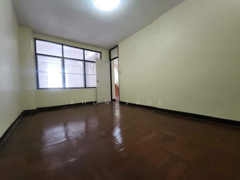 Townhouse for Rent Near Two MRT Lines: Lat Phrao / Phawana (SPSJP604), Bangkok, ลาดพร้าว 41, Chan Kasem, Chatuchak, Bangkok, 5 Bedrooms, 450 sqm, Townhouse For Rent, by Khun Jane, 500490898 - DDproperty.com