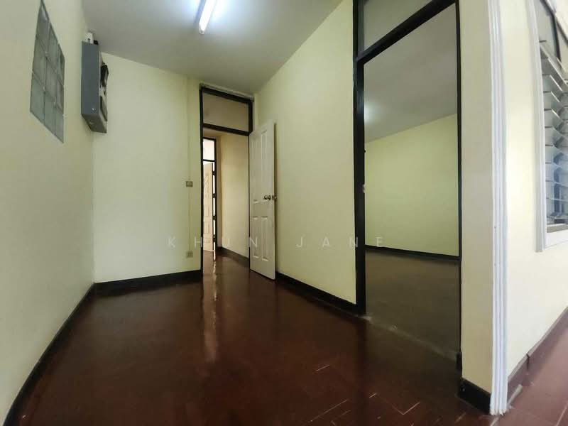 Townhouse for Rent Near Two MRT Lines: Lat Phrao / Phawana (SPSJP604), Bangkok, ลาดพร้าว 41, Chan Kasem, Chatuchak, Bangkok, 5 Bedrooms, 450 sqm, Townhouse For Rent, by Khun Jane, 500490898 - DDproperty.com