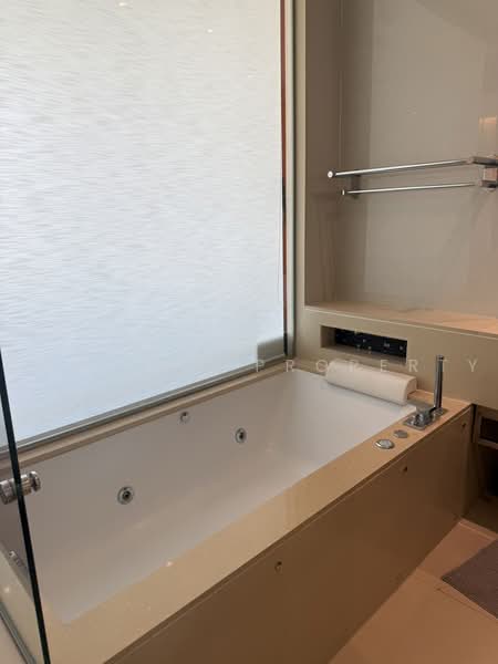 The Address Sukhumvit 28, Bangkok, 1 Soi Sukhumvit 28, Khong Tan, Khlong Toei, Bangkok, 1 Bedroom, 52 sqm, Condo For Rent, by Caveman Property, 500490904 - DDproperty.com