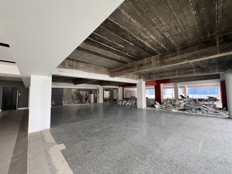 Space for rent Ekkamai, Sukhumvit, Bangkok, Khlong Tan Nua, Watthana, Bangkok, , 63 sqm, Retail Space For Rent, by Sumitara Sampattavanija, 500490908 - DDproperty.com