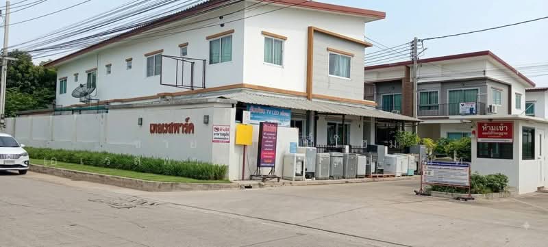 เทอเรสพาร์ค พุทธมณฑลสาย 4–5, Samut Sakhon, Om Noi, Krathum Baen, Samut Sakhon, 4 Bedrooms, 110 sqm, Townhouse For Sale, by ขายทาวน์โฮม เทอเรสพาร์ค พุทธมณฑลสาย 4–5 | 4 นอน 2 น้ำ | 2.1 ล้านบาท, 500490912 - DDproperty.com