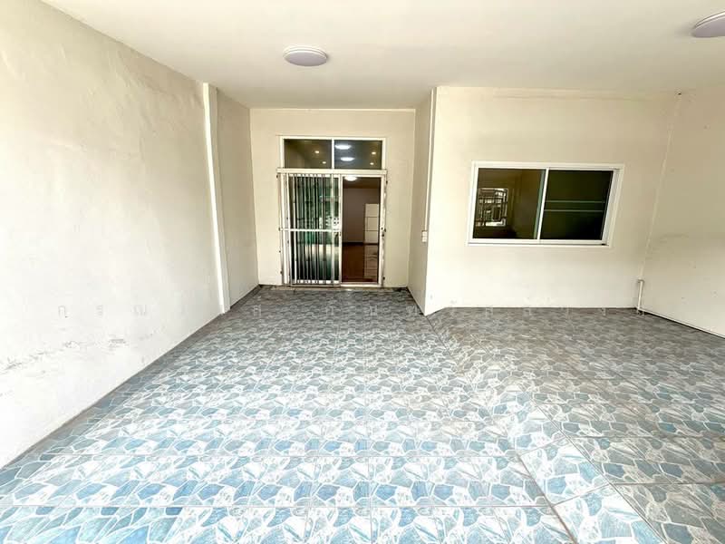 ขาย ทาวน์เฮ้าส์ ชุมชนพงษ์เพชร แจ้งวัฒนะ 14, Bangkok, Thung Song Hong, Lak Si, Bangkok, 2 Bedrooms, 45 sqm, Townhouse For Sale, by กรณวัสส์ กัณฑวัสส์วงส์, 500490917 - DDproperty.com