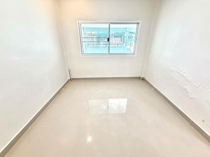 ขาย ทาวน์เฮ้าส์ ชุมชนพงษ์เพชร แจ้งวัฒนะ 14, Bangkok, Thung Song Hong, Lak Si, Bangkok, 2 Bedrooms, 45 sqm, Townhouse For Sale, by กรณวัสส์ กัณฑวัสส์วงส์, 500490917 - DDproperty.com