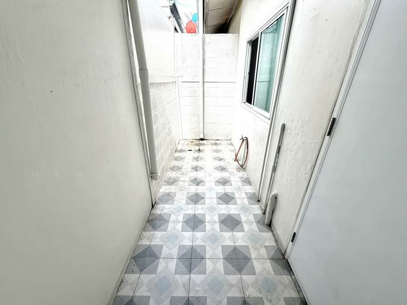 ขาย ทาวน์เฮ้าส์ ชุมชนพงษ์เพชร แจ้งวัฒนะ 14, Bangkok, Thung Song Hong, Lak Si, Bangkok, 2 Bedrooms, 45 sqm, Townhouse For Sale, by กรณวัสส์ กัณฑวัสส์วงส์, 500490917 - DDproperty.com